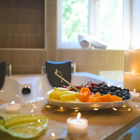 Lägenhet Japanroom Jacuzzi&sauna De Gamme Parking Free *